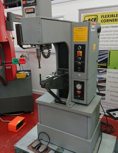 HP6D Haeger machine