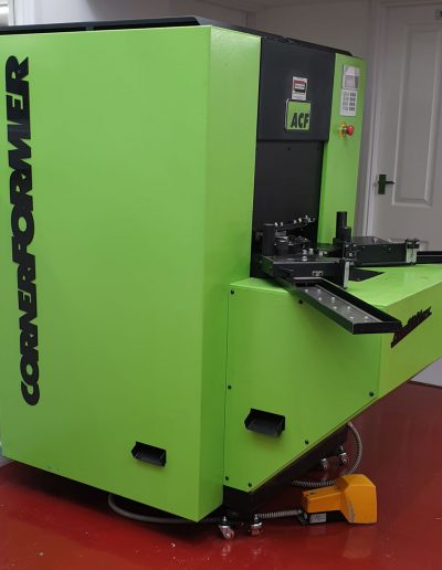 ACF Cornerformer machine